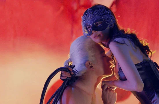 “探索k8猫系”-新手如何在BDSM世界中找到自己的角色与快感! 一